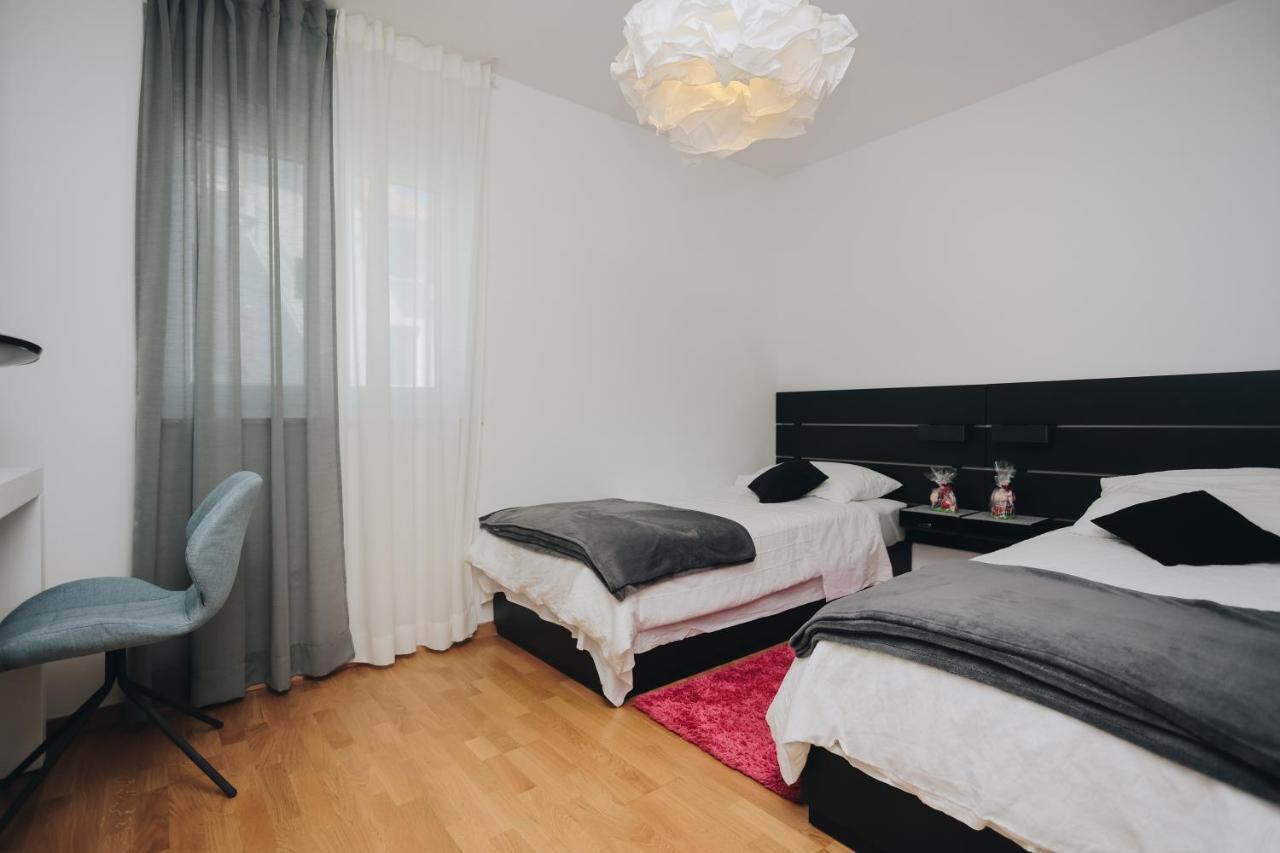 Apartman Tema Appartement Podstrana Buitenkant foto